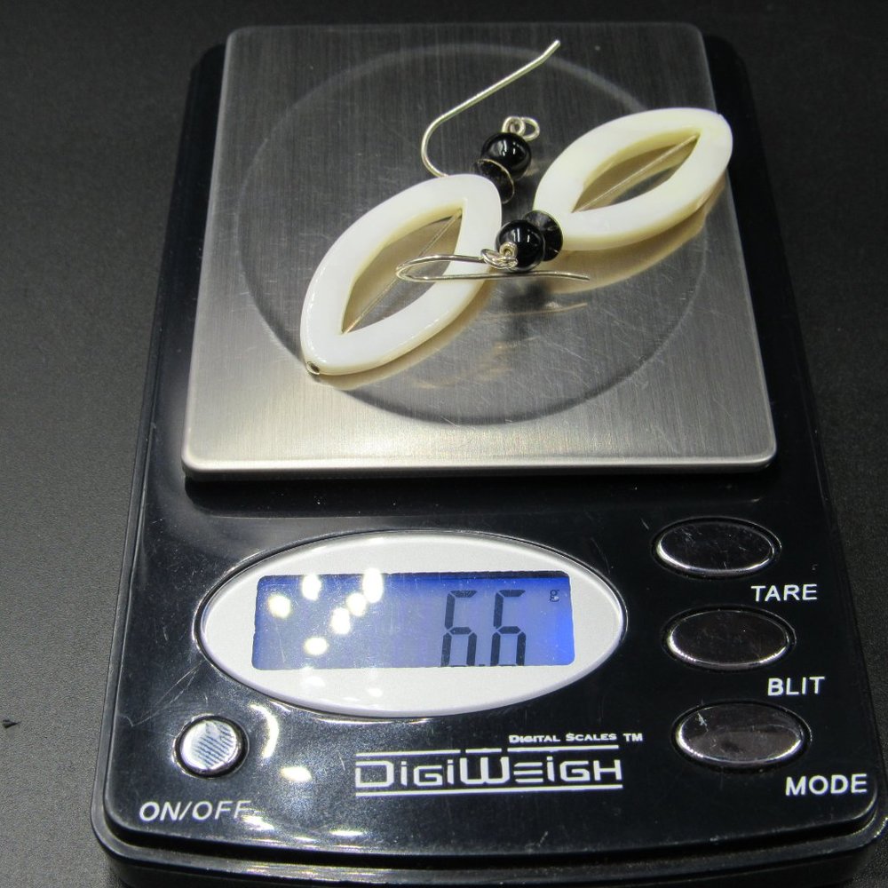 Sterling Silver Unique Shape Shell Dangle Earrings - image 5